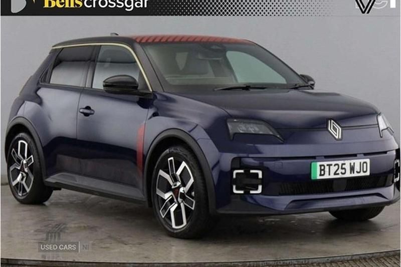 Used 2025 Renault 5 E-Tech Komfort Hatchback | £23,995 - Image 1/1