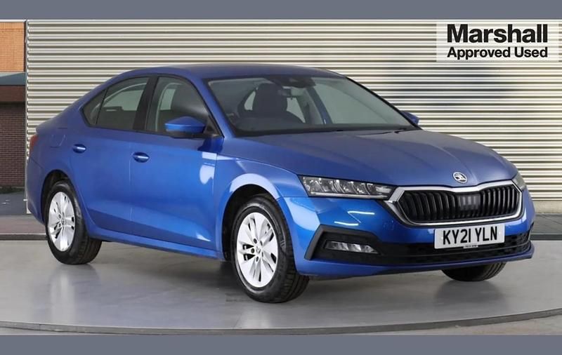Blue Used 2021 Skoda Octavia SE Technology Hatchback | £12,245 (Fair price) - Image 1/4