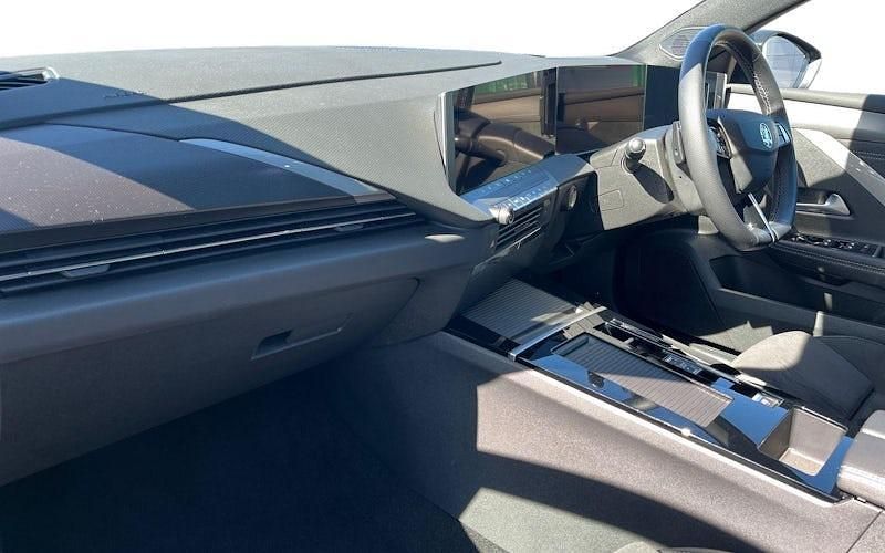 Used Vauxhall Astra Ultimate 179 HP (131 kW) 2025 Estate