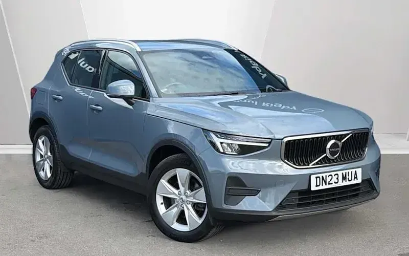 Used Volvo XC40 Core 163 HP (119 kW) 2026 SUV