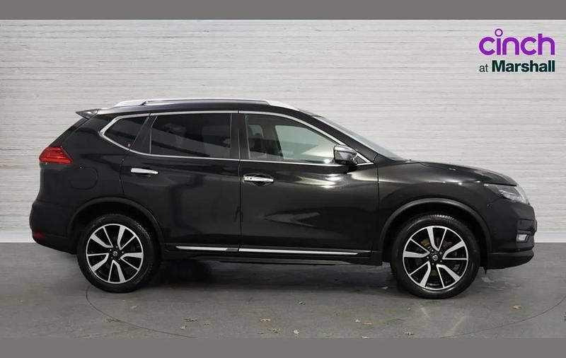 Used Nissan X-Trail Tekna 147 HP (108 kW) 2019 Black SUV