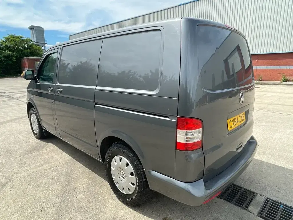 Used VW T5 Trendline 140 HP (102 kW) 2014 Grey Van