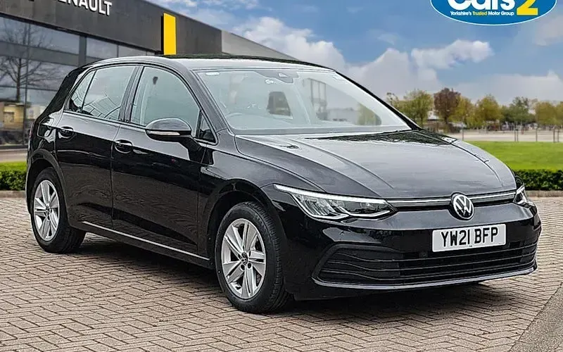 Used VW Golf VIII Life 150 HP (110 kW) 2024 Hatchback