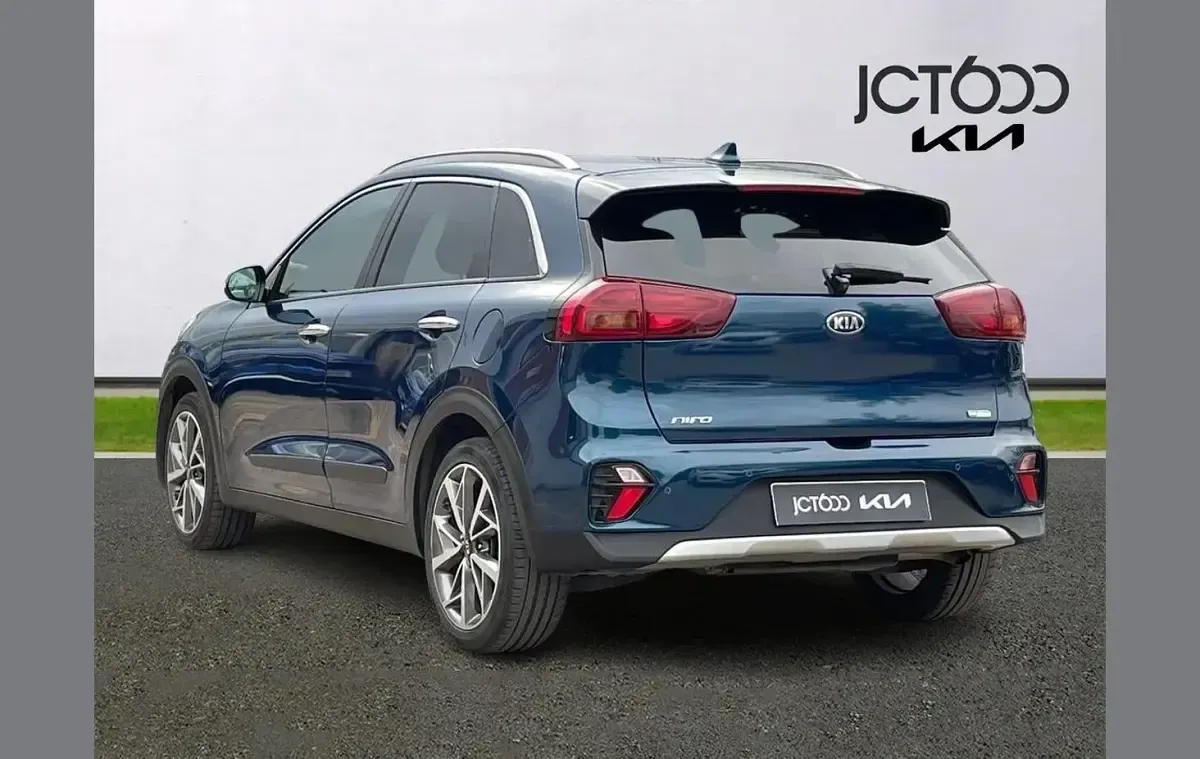 Used Kia Niro 141 HP (103 kW) 2021 Blue SUV