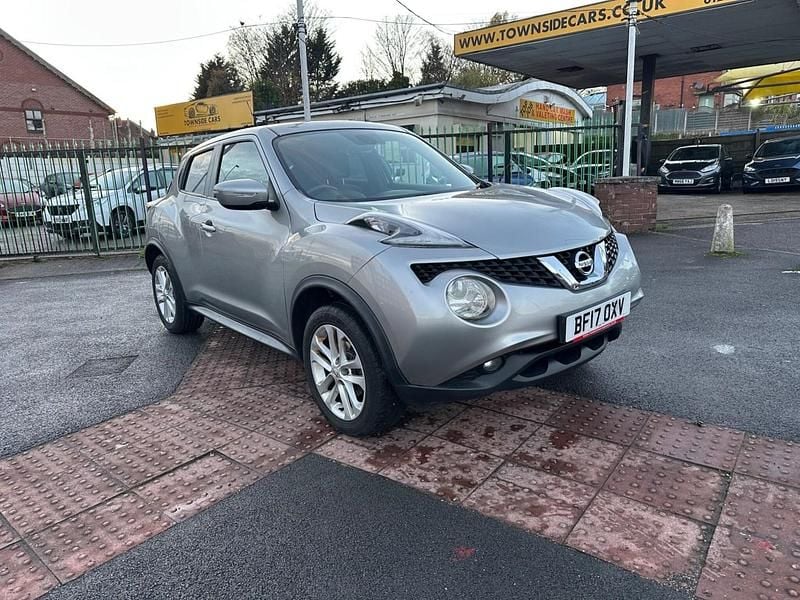 Silver Used 2017 Nissan Juke N-Connecta SUV | £5,490 (Good price) - Image 1/4