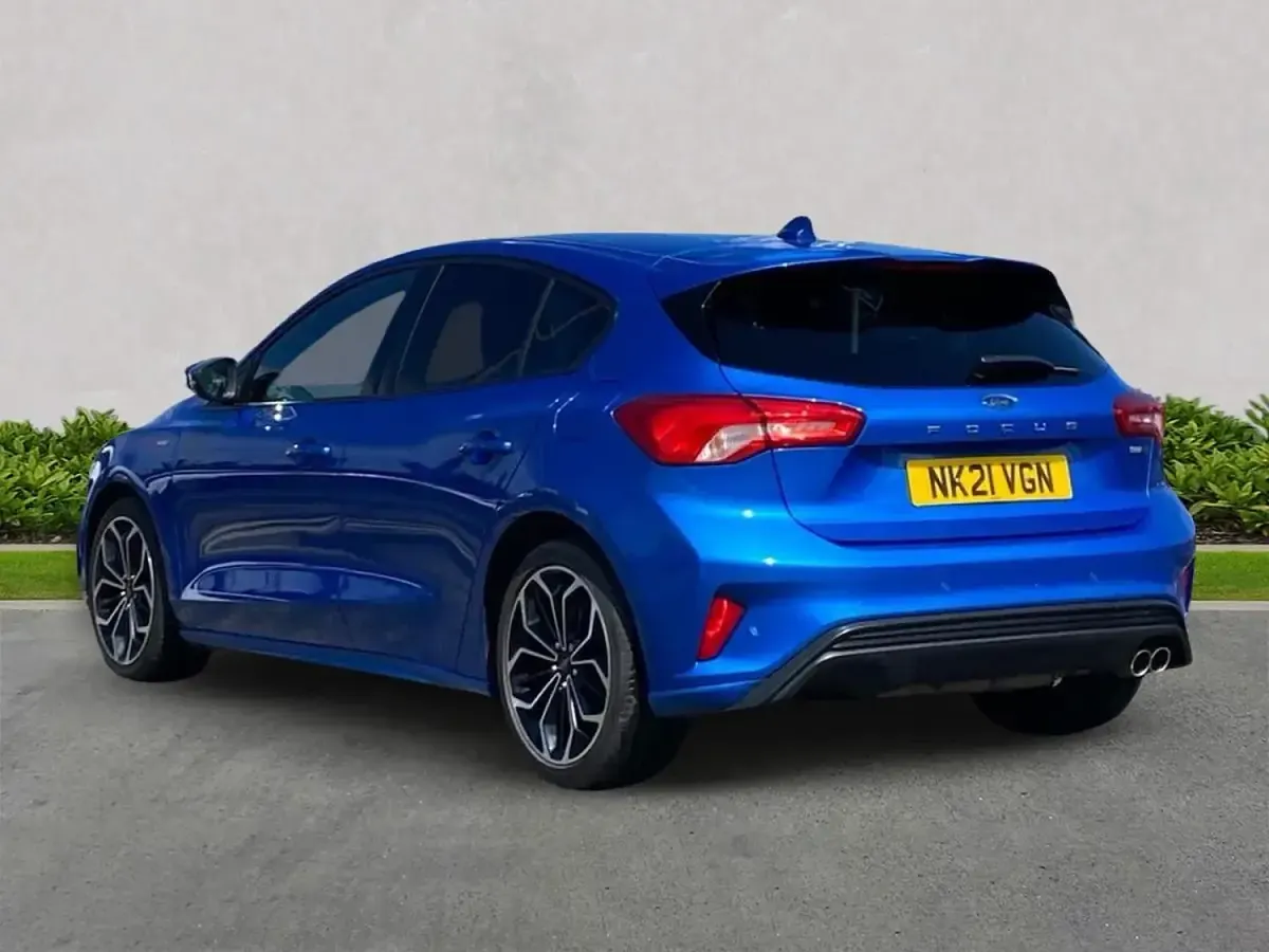 Gebraucht Ford Focus ST-Line X 2021 Blau Kleinwagen