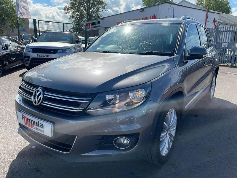 Used VW Tiguan Edition 150 HP (110 kW) 2015 Grey SUV