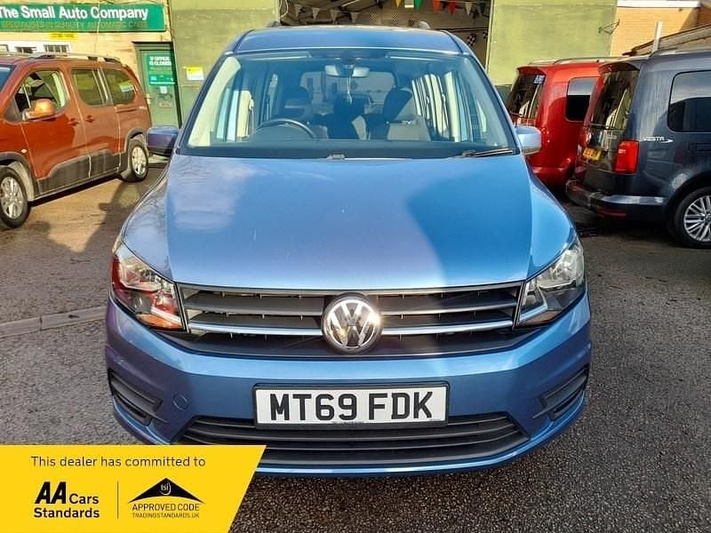 Used VW Caddy Maxi Life Life 102 HP (75 kW) 2020 Blue MPV