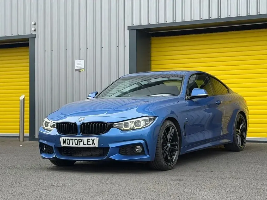 Begagnad BMW 420 M Sport 190 HK (139 kW) 2017 Blå Sportkupé