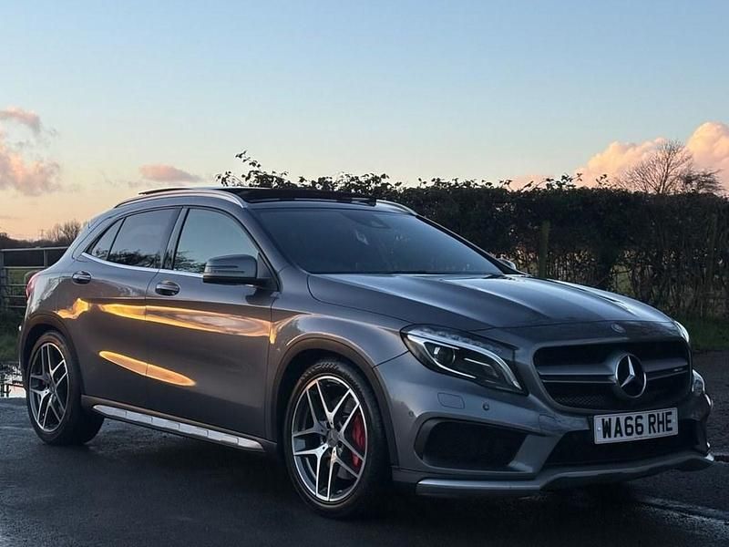 Begagnad Mercedes GLA45 AMG Premium 381 HK (280 kW) 2016 Grå SUV