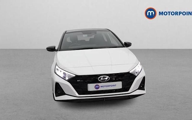 Used Hyundai i20 N Line 120 HP (88 kW) 2023 White Hatchback
