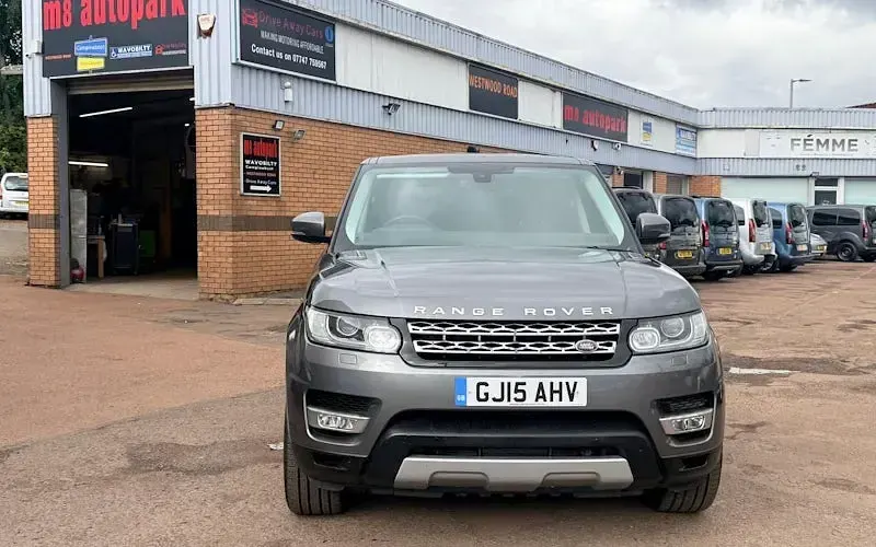 Used Land Rover Range Rover HSE 292 HP (214 kW) 2015 SUV
