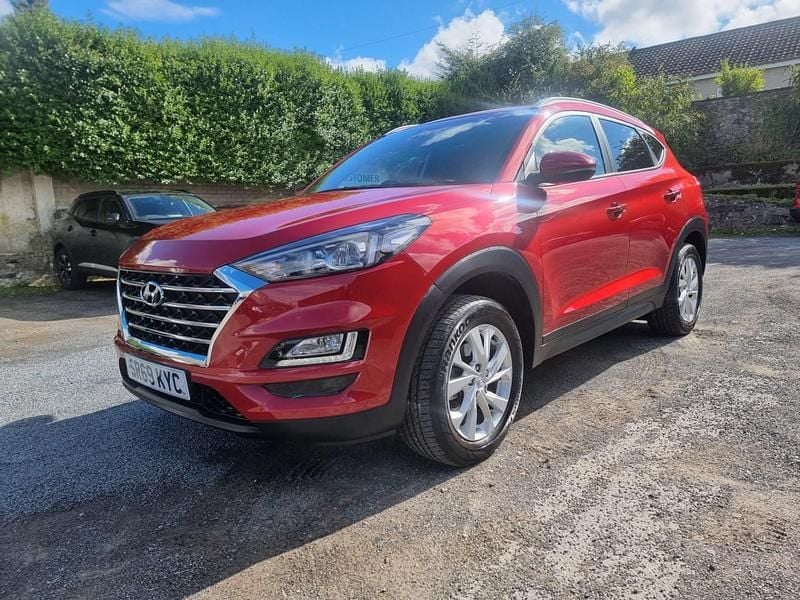Used Hyundai Tucson SE 2019 Red SUV