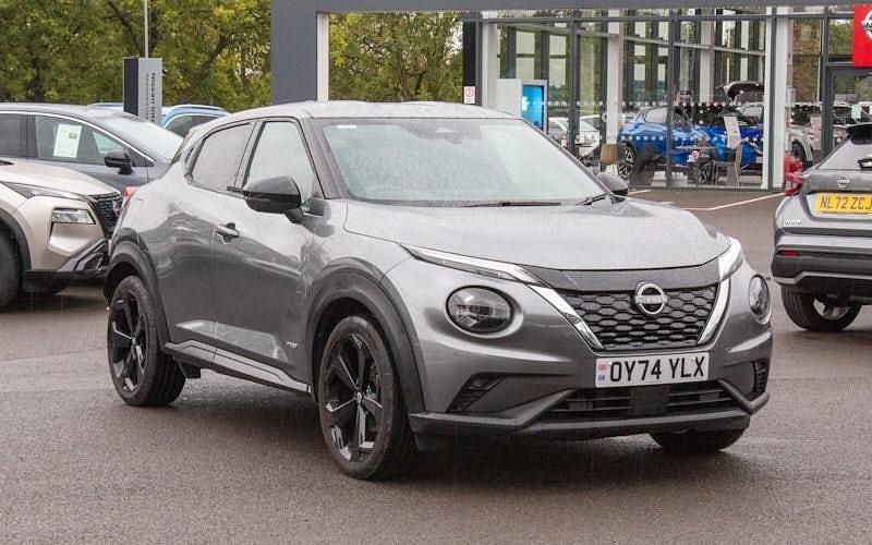 Gun metallic grey Used 2024 Nissan Juke Tekna SUV | £20,999 (A bit pricey) - Image 1/4