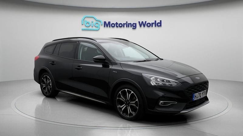 Used 2020 Ford Focus Active X | £13,100 (Good price) - Image 1/4