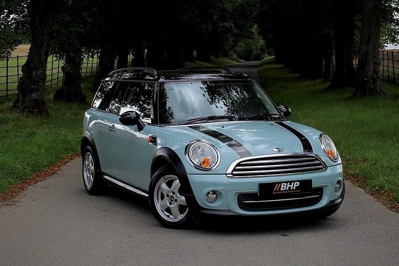 Blue Used 2010 Mini Cooper Clubman Estate | £4,450 (A bit pricey) - Image 1/4