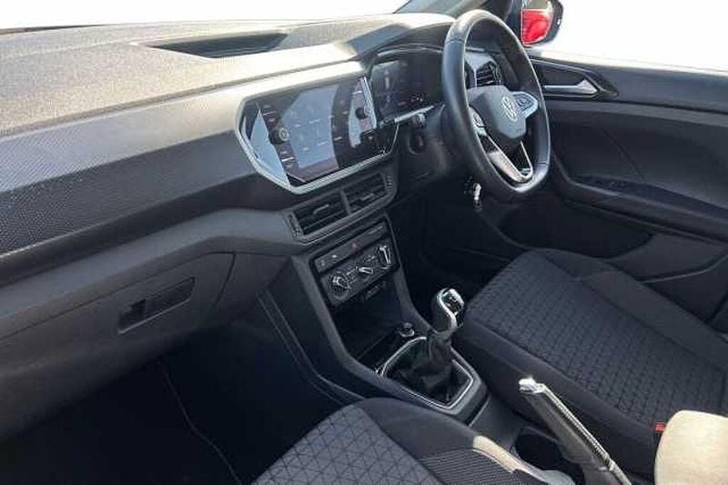 Usado VW T-Cross SE 95 HP (69 kW) 2023 Azul SUV