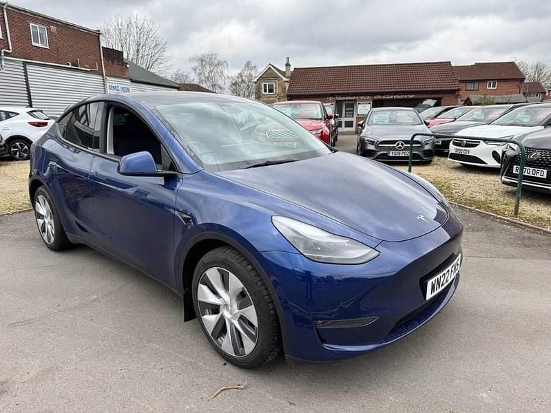 Blue Used 2022 Tesla Model Y Long Range SUV | £21,995 (A bit pricey) - Image 1/4