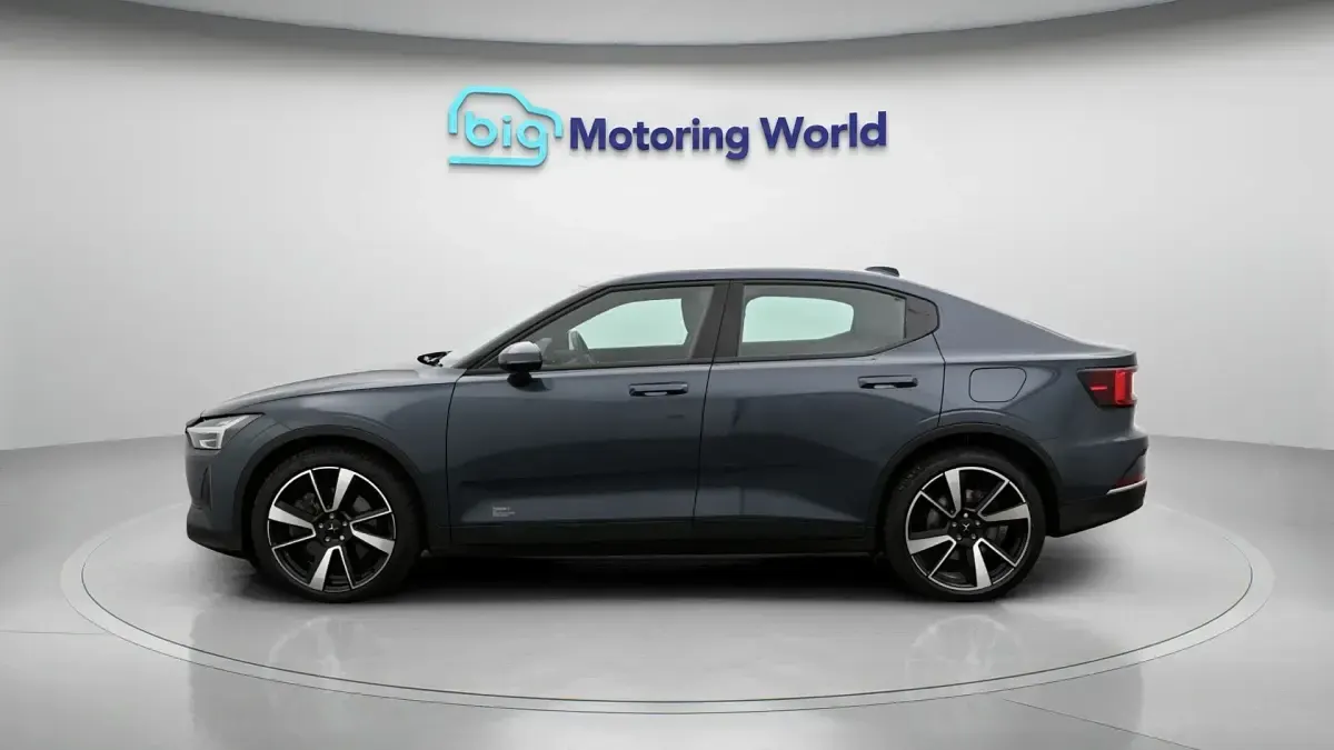 Used Polestar 2 300 kW (408 HP) 2022 Hatchback