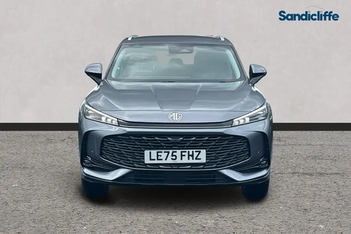Used MG HS Trophy 224 HP (164 kW) 2025 Metallic  hampstead grey SUV