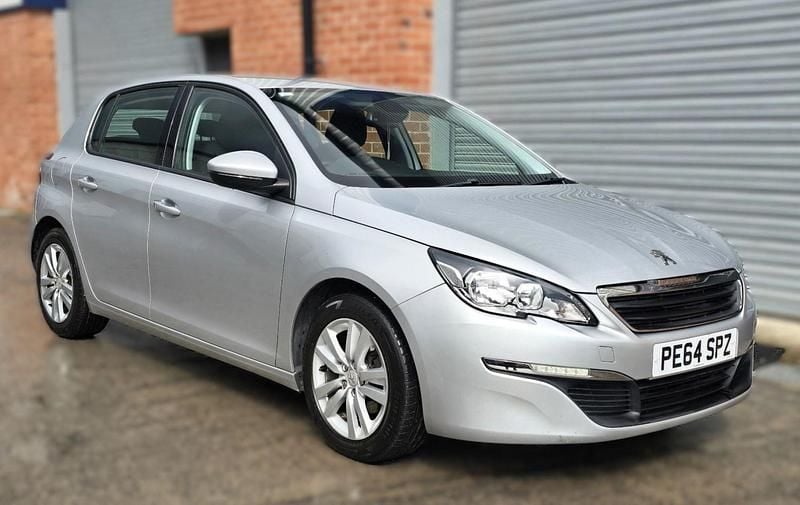 Silver Used 2014 Peugeot 308 Active Hatchback | £3,995 (Fair price) - Image 1/4