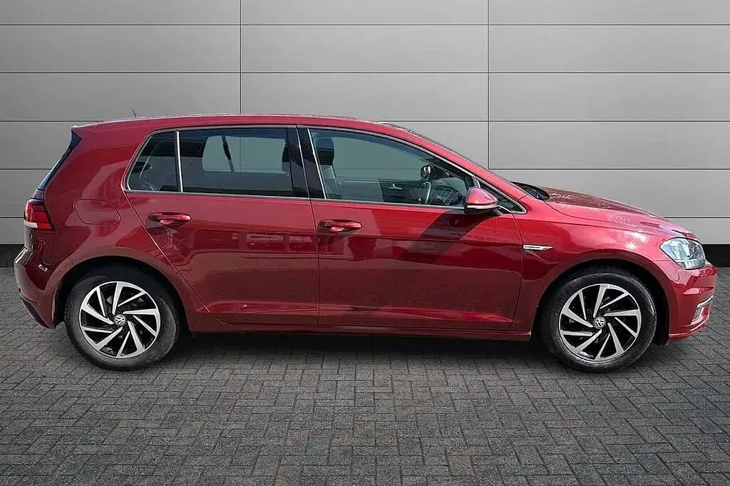 Used VW Golf VII 130 HP (95 kW) 2019