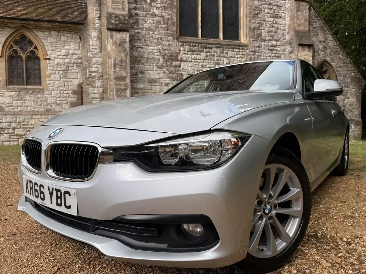 Used BMW 318 Efficient Dynamics 2016 Silver Sedan