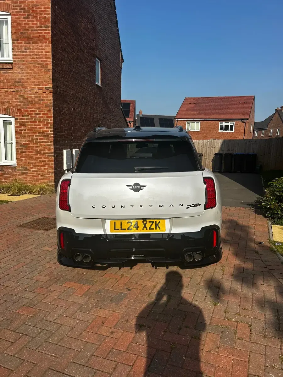Used Mini John Cooper Works 306 HP (225 kW) 2024 White Hatchback