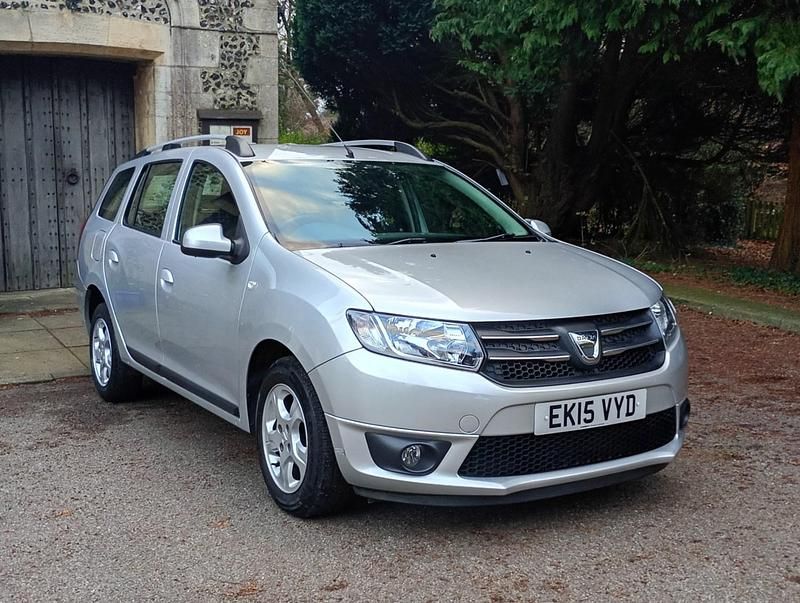 Silver Used 2015 Dacia Logan MCV Lauréate Estate | £5,000 (Good price) - Image 1/4