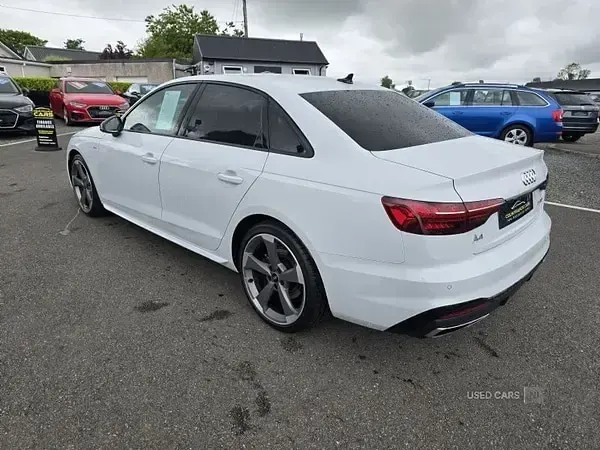 Used Audi A4 Black Edition 163 HP (119 kW) 2021 White Sedan