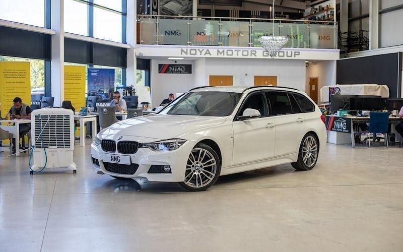 Used 2018 BMW 330 M Sport Estate | £17,749 (Good price) - Image 1/4