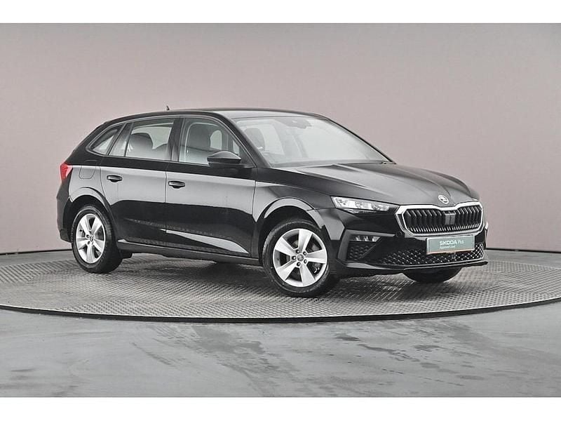 Black magic pearl effect Used 2025 Skoda Scala SE Hatchback | £19,860 (Expensive) - Image 1/4