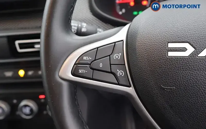 Used Dacia Jogger Expression 110 HP (80 kW) 2024 Black MPV