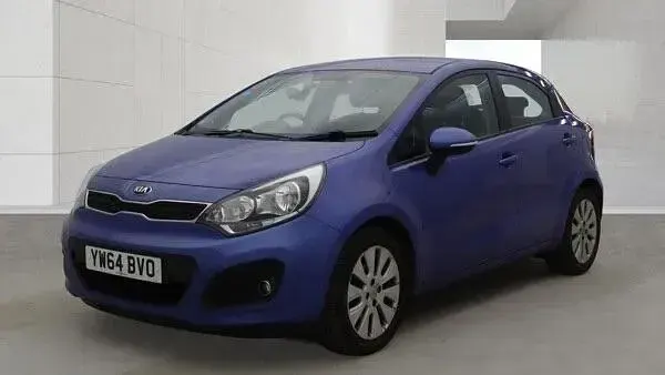 Used Kia Rio 75 HP (55 kW) 2015 Blue Hatchback