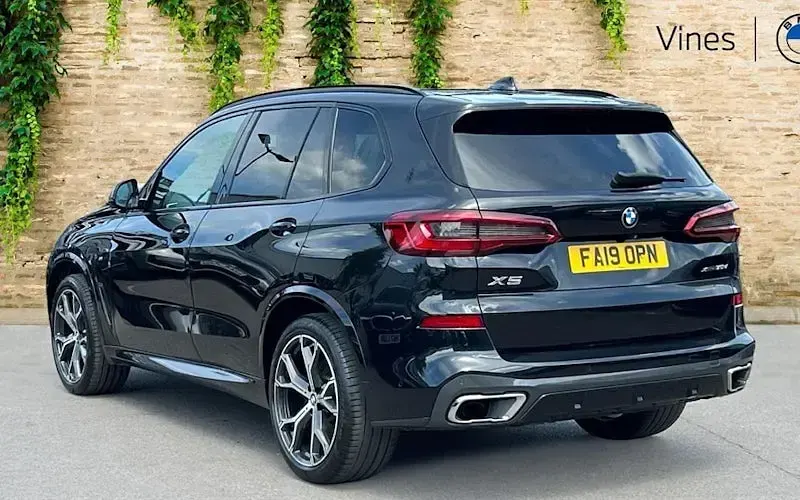 Used BMW X5 M Sport 265 HP (194 kW) 2019 Black SUV