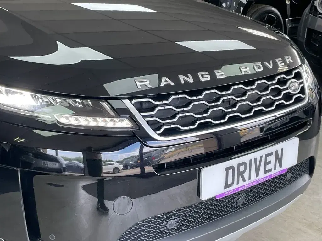Used Land Rover Range Rover evoque 150 HP (110 kW) 2020 Black SUV