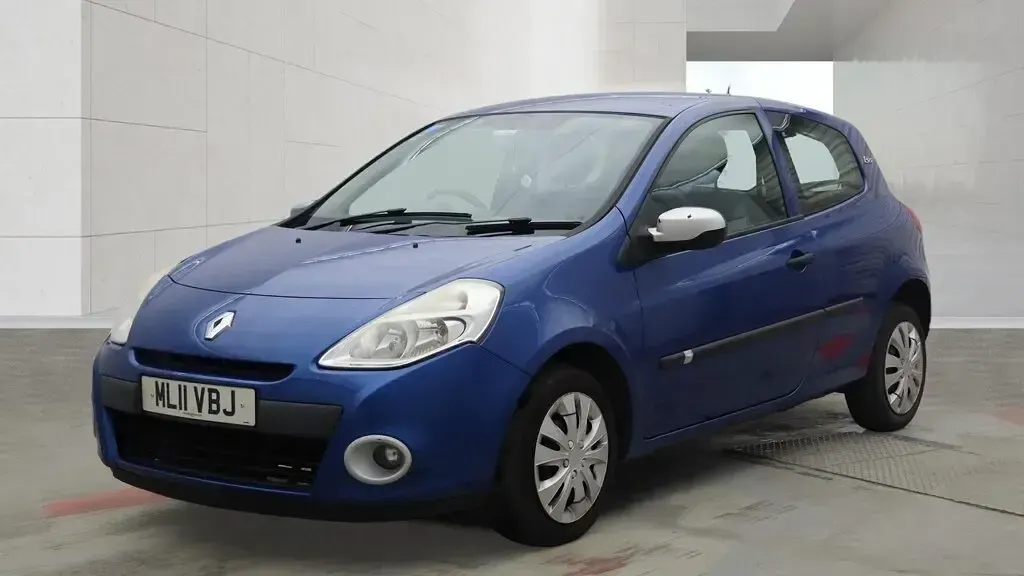 Used Renault Clio 2011 Blue Hatchback
