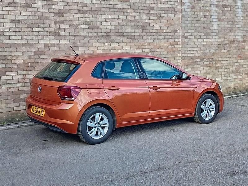 Used VW Polo SE 80 HP (58 kW) 2020 Orange Hatchback