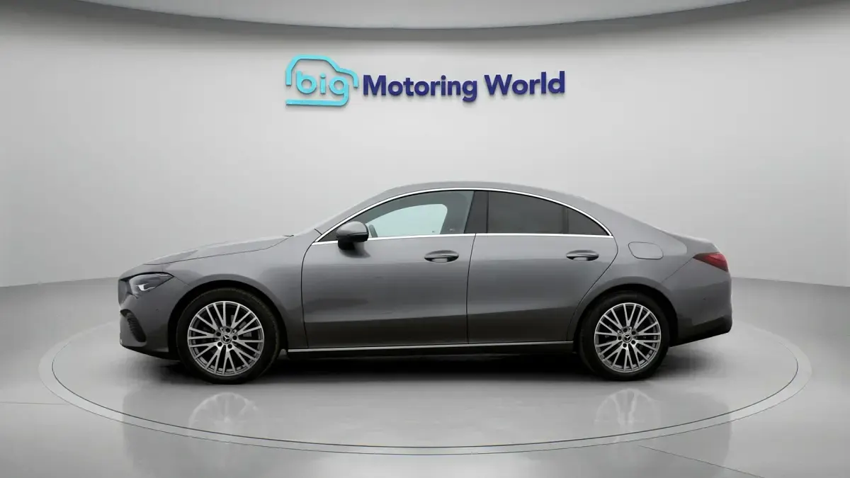 Used Mercedes CLA180 Executive 150 HP (110 kW) 2024 Grey Sedan