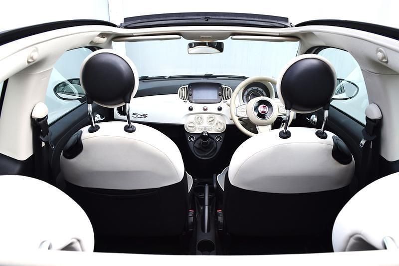 Used Fiat 500 Lounge 69 HP (50 kW) 2019 White Cabriolet