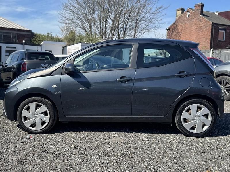 Used Toyota Aygo X-play 69 HP (50 kW) 2015 Grey Hatchback