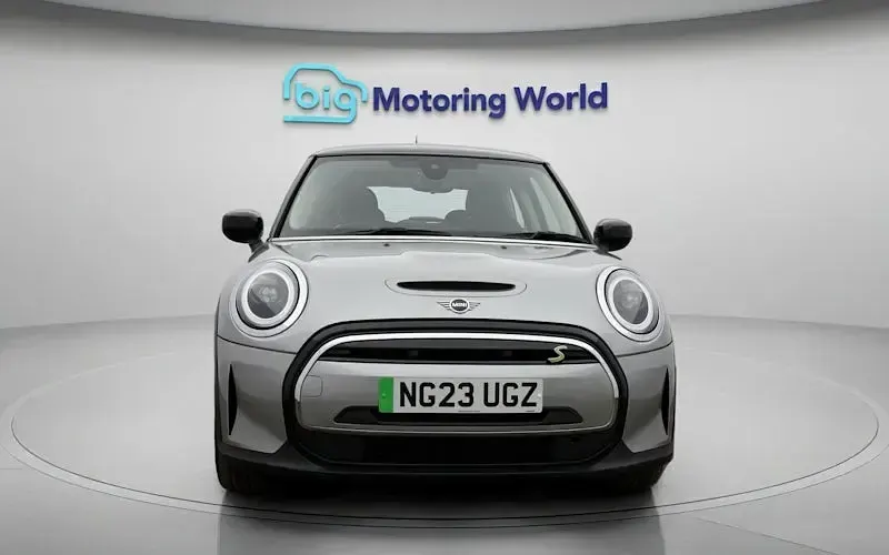 Used Mini Cooper S Level 1 135 kW (184 HP) 2023 Silver Hatchback