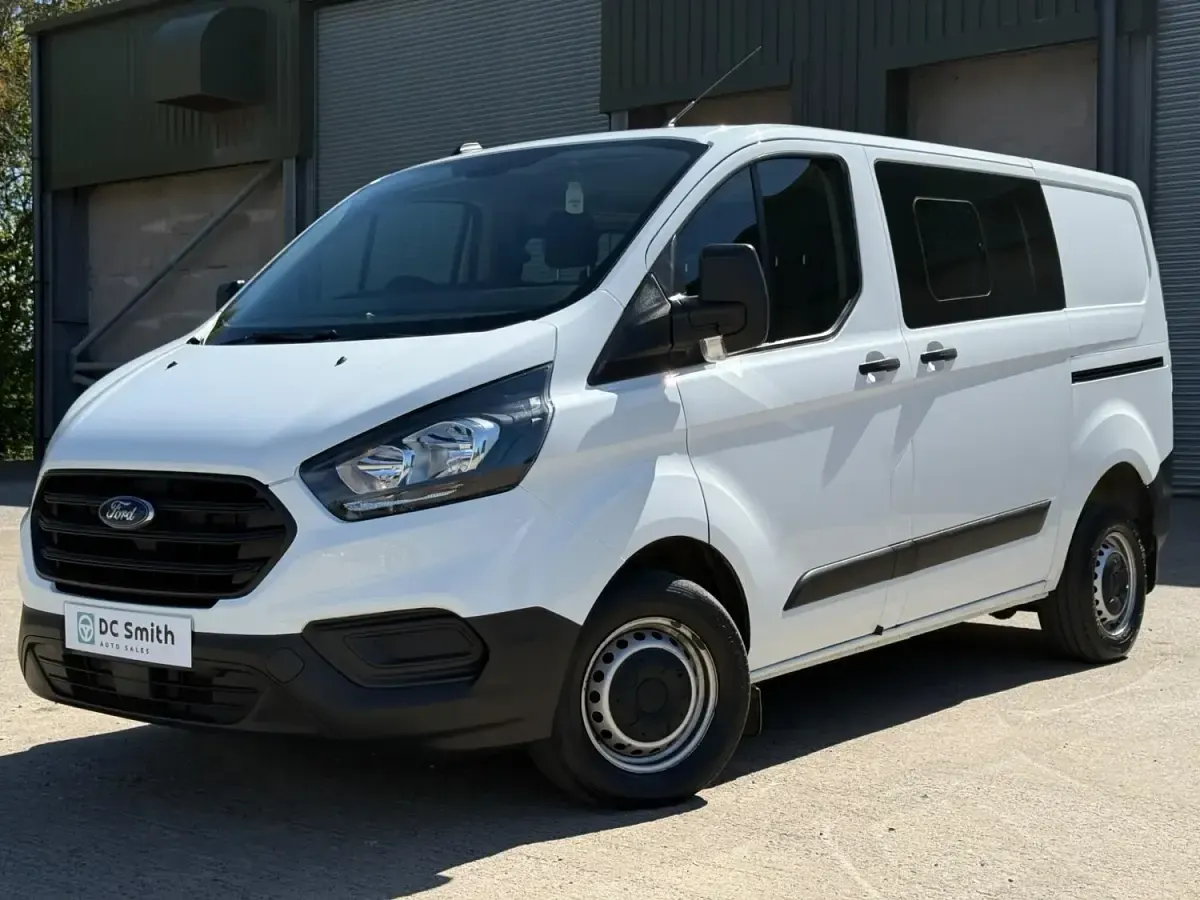 Usado Ford Transit Custom S 105 HP (77 kW) 2023 Branco Van