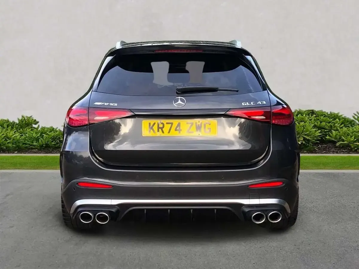 Second-hand Mercedes GLC43 AMG Premium 2024 Gri Break