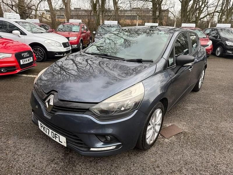 Used Renault Clio IV Play 75 HP (55 kW) 2017 Grey Hatchback