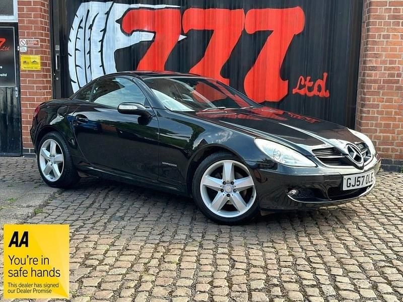 Black Used 2007 Mercedes SLK200 Cabriolet | £3,749 (Good price) - Image 1/4