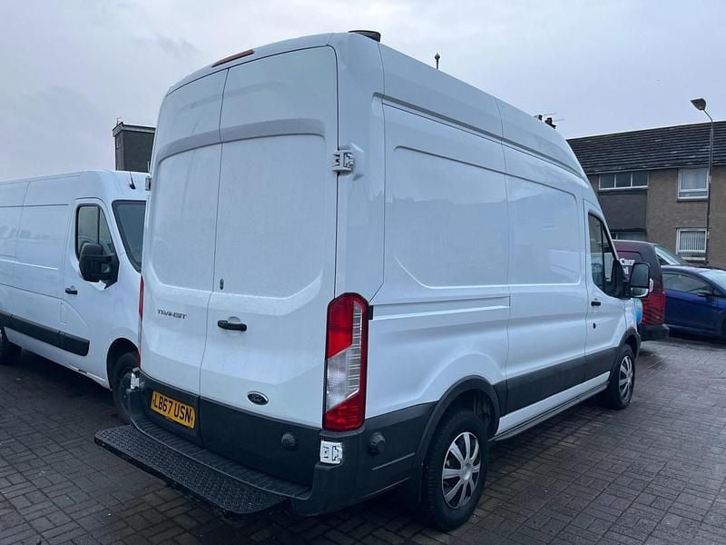 Begagnad Ford Transit 130 HK (95 kW) 2018 Vit Van