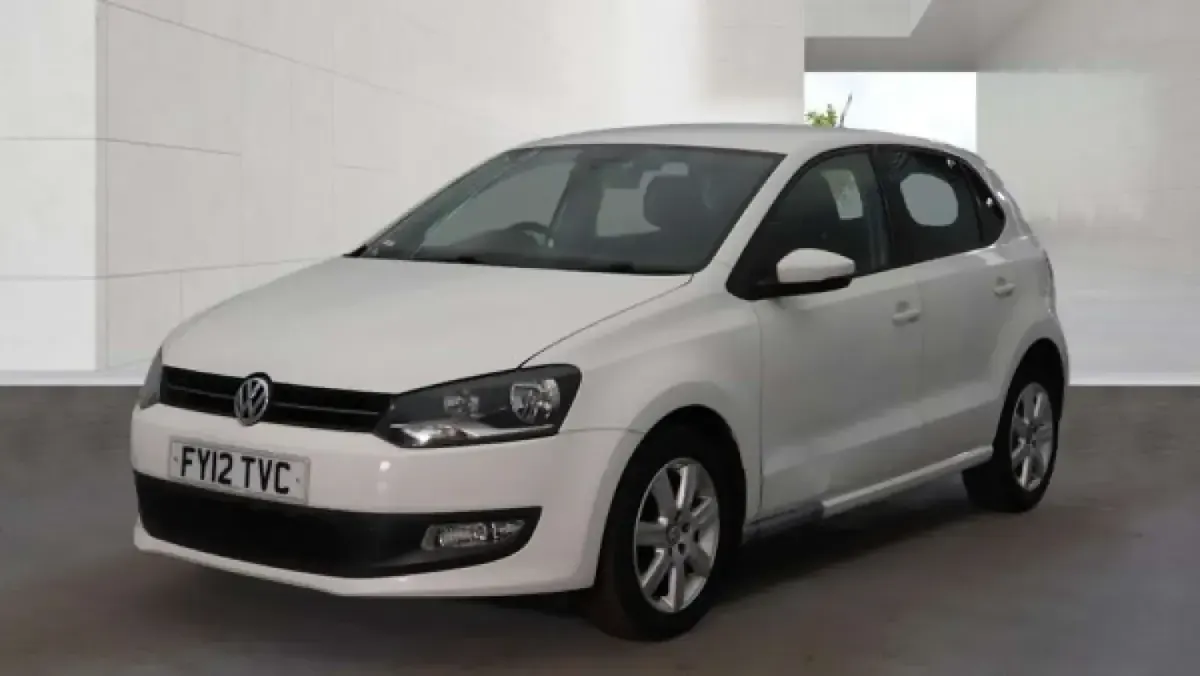 Usado VW Polo Match 75 HP (55 kW) 2012 Branco Citadino