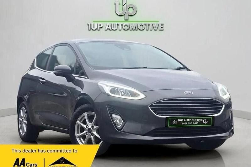 Grey Used 2018 Ford Fiesta Zetec Hatchback | £7,159 (Good price) - Image 1/1