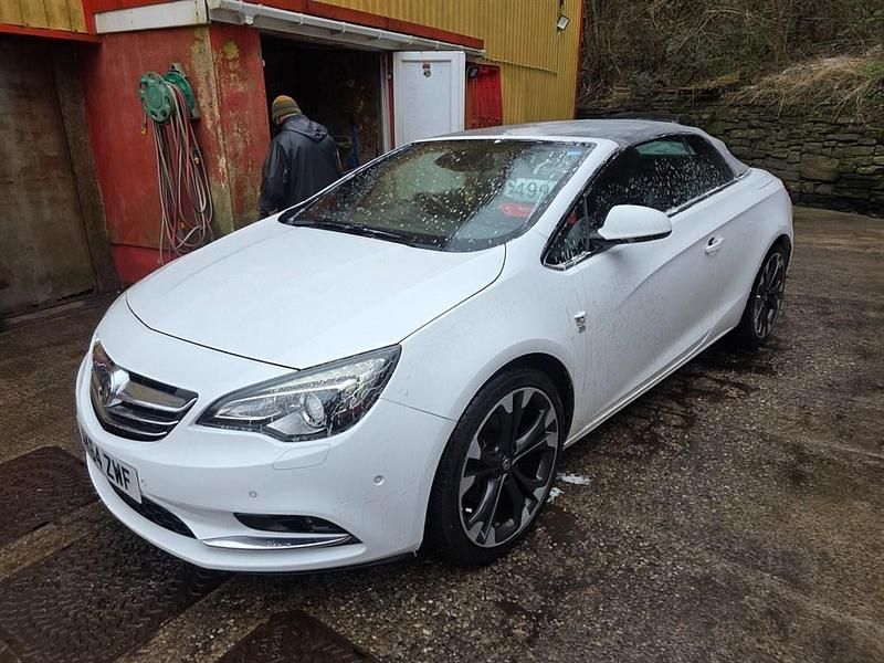 Used Vauxhall Cascada Elite 2014 White Cabriolet